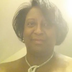 Meet your Posher, Deborah